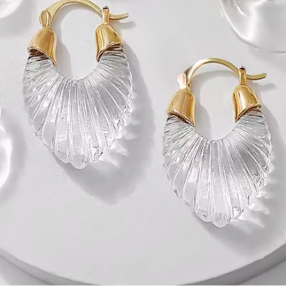 Anthro “Gabi” Sculptural Crystal Clear Scalloped Striated Parabola Frosted Hoops - Picture 8 of 14